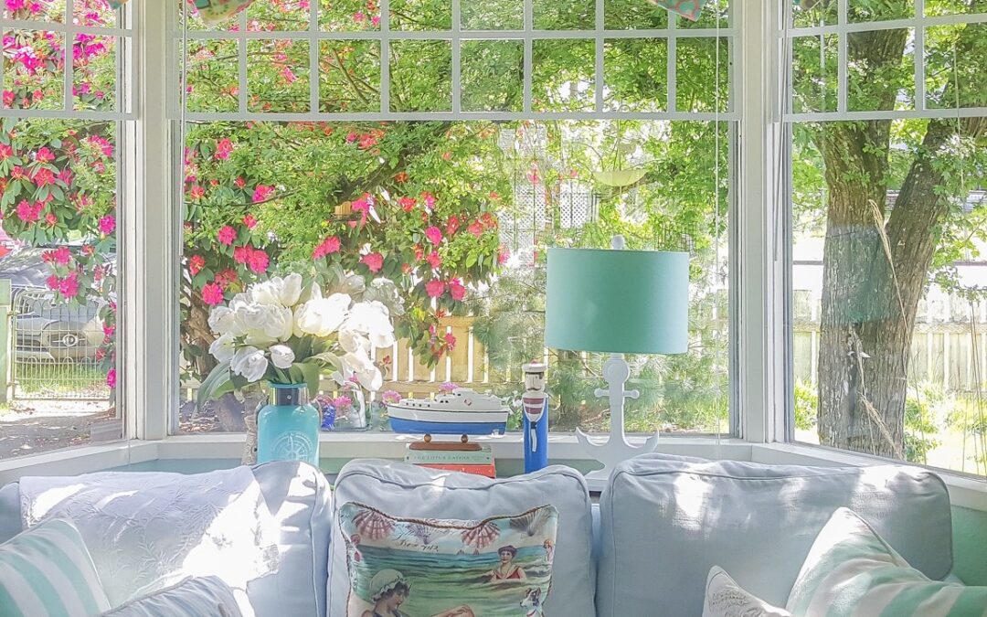 Can Removable Window Grids Be Easily Changed or Cleaned?